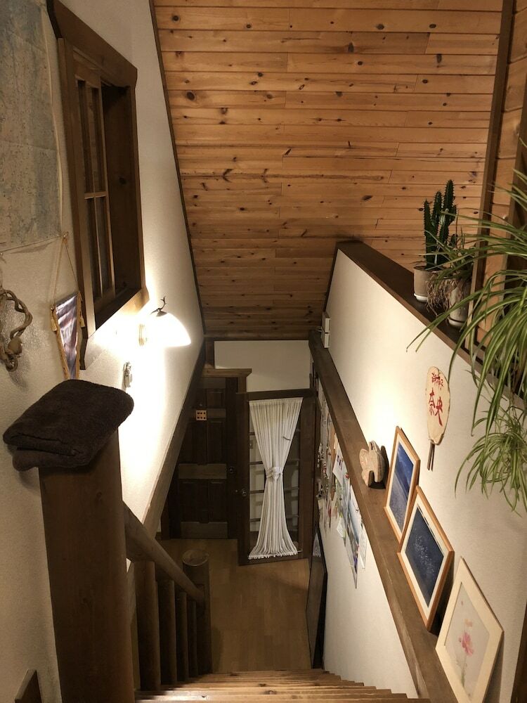 Rog Pension Sakai