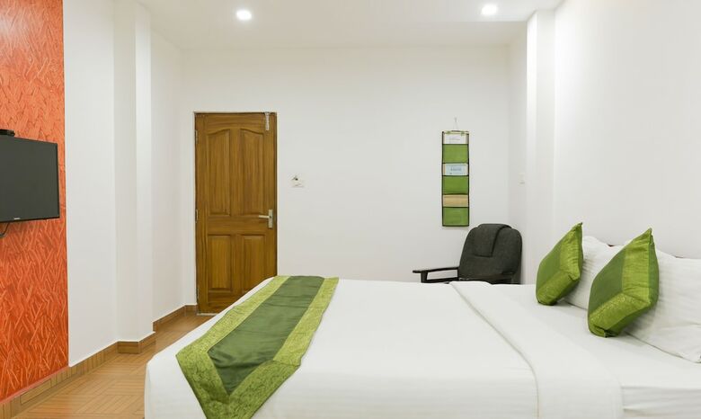 Hotel Treebo Malabar Plaza Inn