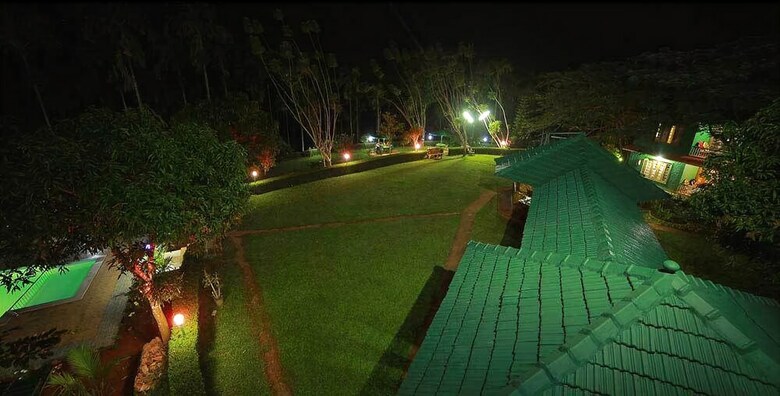 Hotel New Line Gods Land Resort