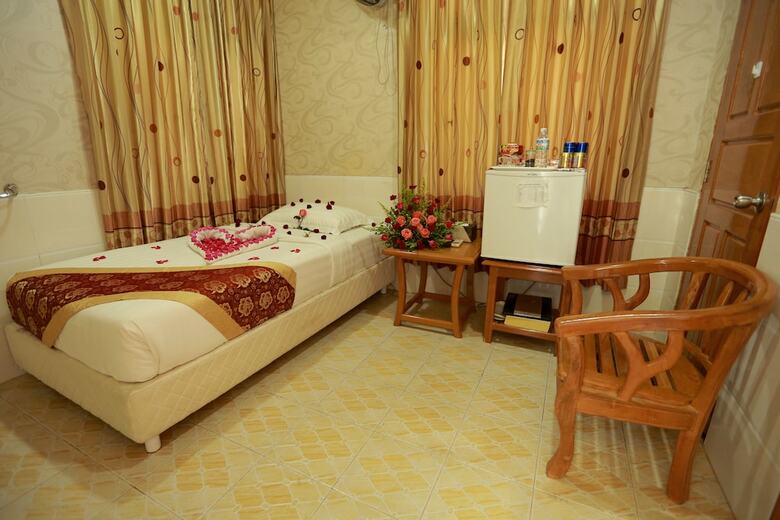 Hotel Shwe Pyi Tan