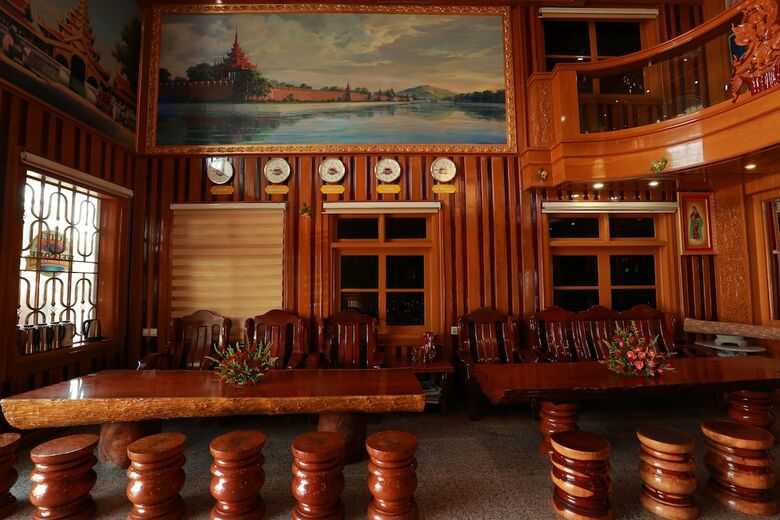 Hotel Shwe Pyi Tan