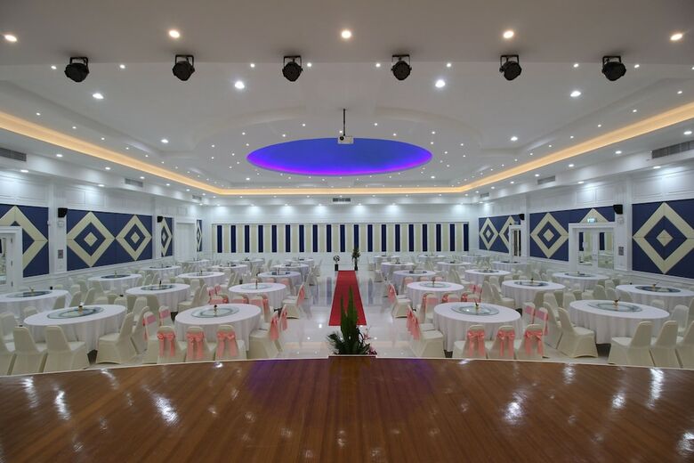Nonghan Grand Hotel And Resort