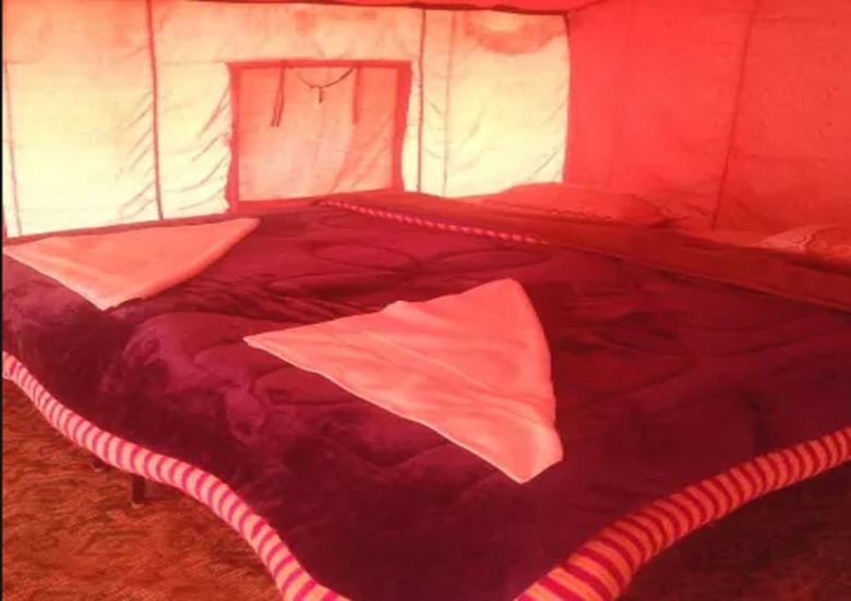 Hotel Pangong Lake View Cottages And Camps
