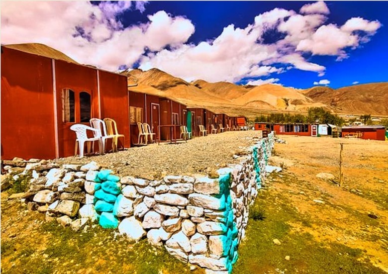 Hotel Pangong Lake View Cottages And Camps
