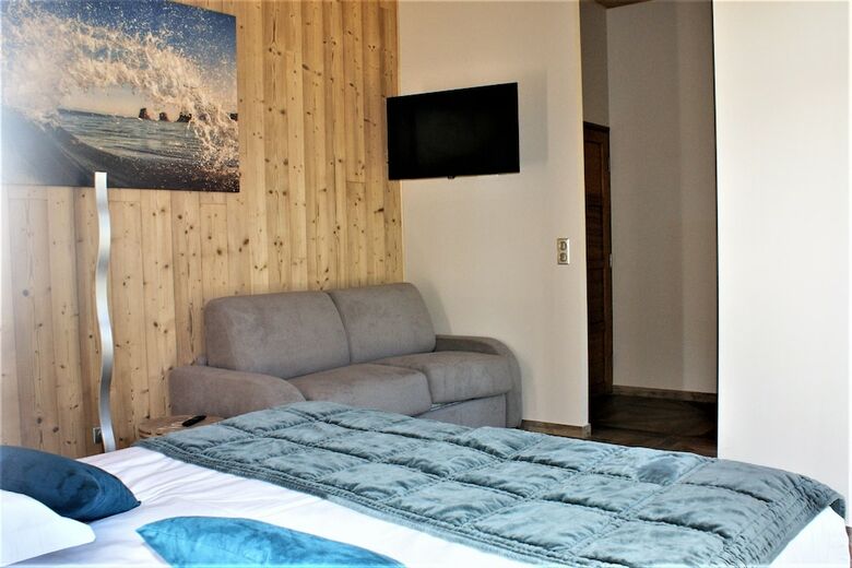 What Else Hotel