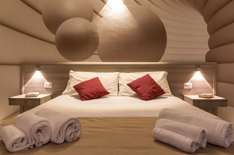 La Piazzetta Guest House
