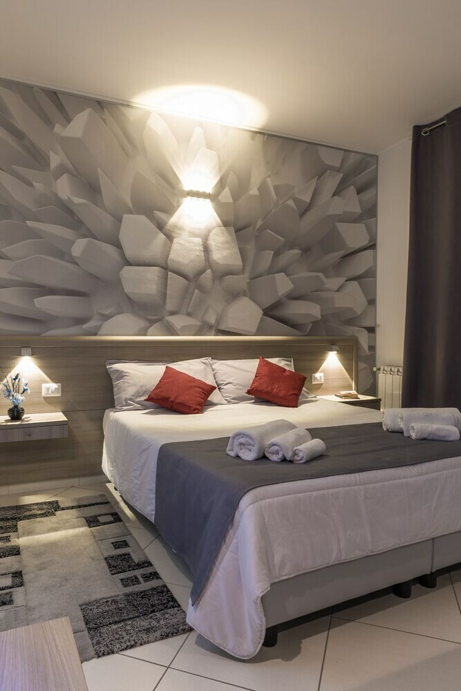 La Piazzetta Guest House