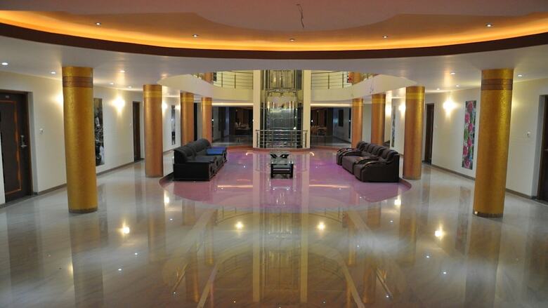 Palette - Hotel Ocean Inn