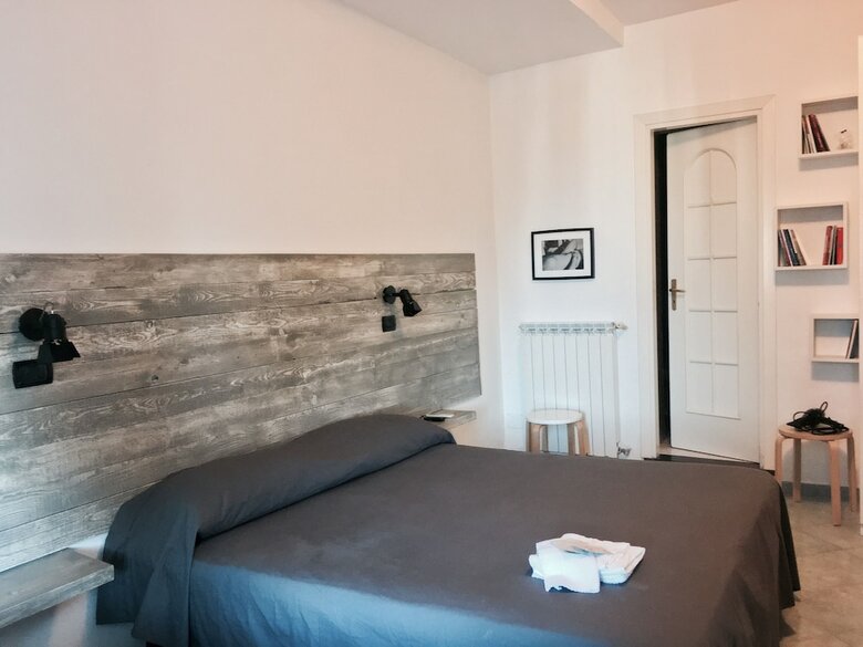 Posada Black Market Hotel