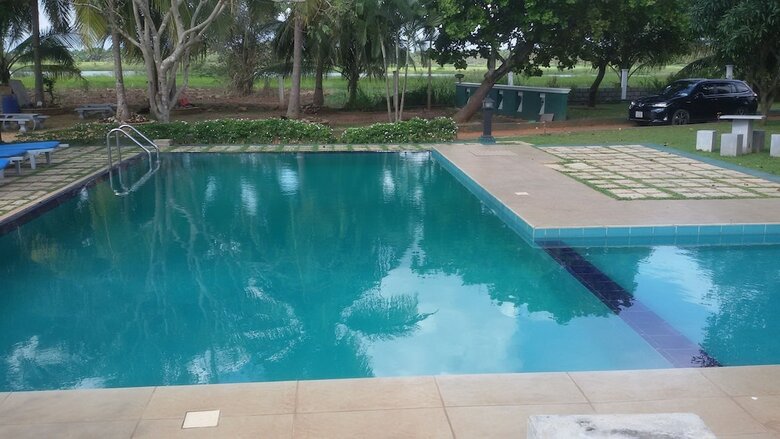 Hotel Nilambara Lake View