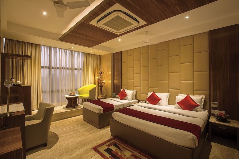 Hotel Regenta Inn Embassy