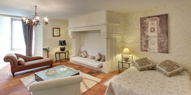 Bed & Breakfast Chateau Des Martinanches