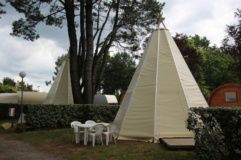 Camping de L'�tang Du Pays Blanc