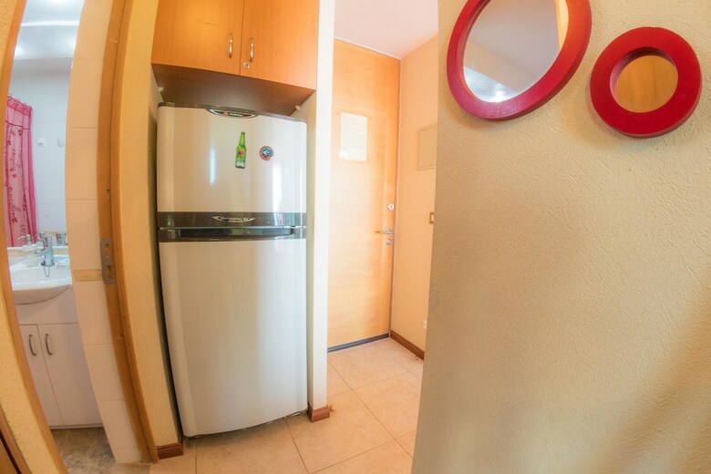 Apartamentos Oceana Suites Horc�n