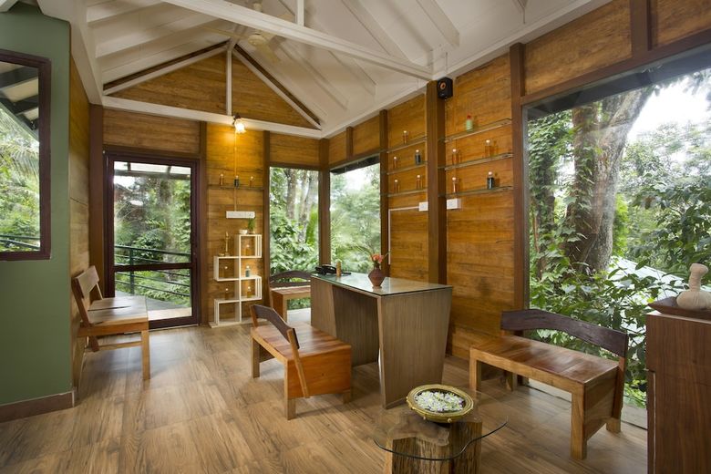 Hotel Adithya Nature Resort & Spa