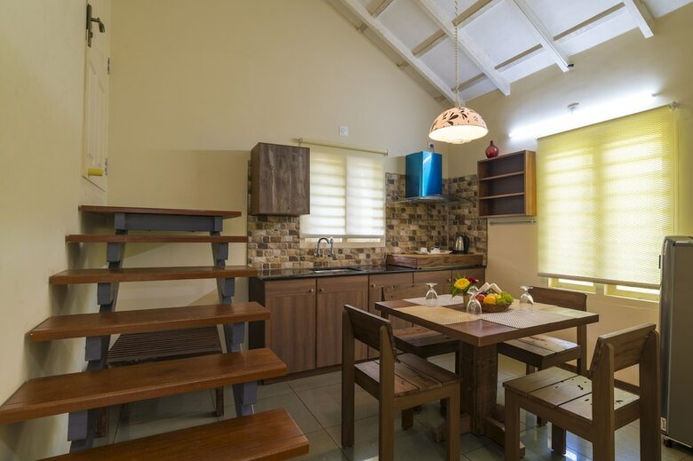 Hotel Adithya Nature Resort & Spa