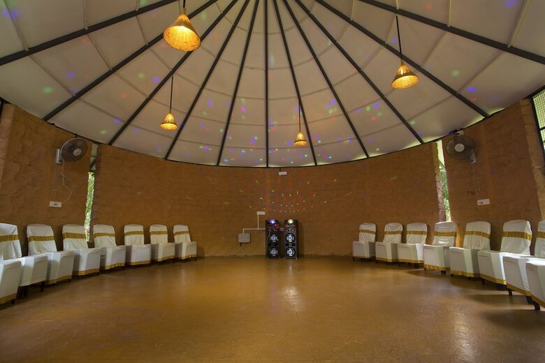Hotel Adithya Nature Resort & Spa