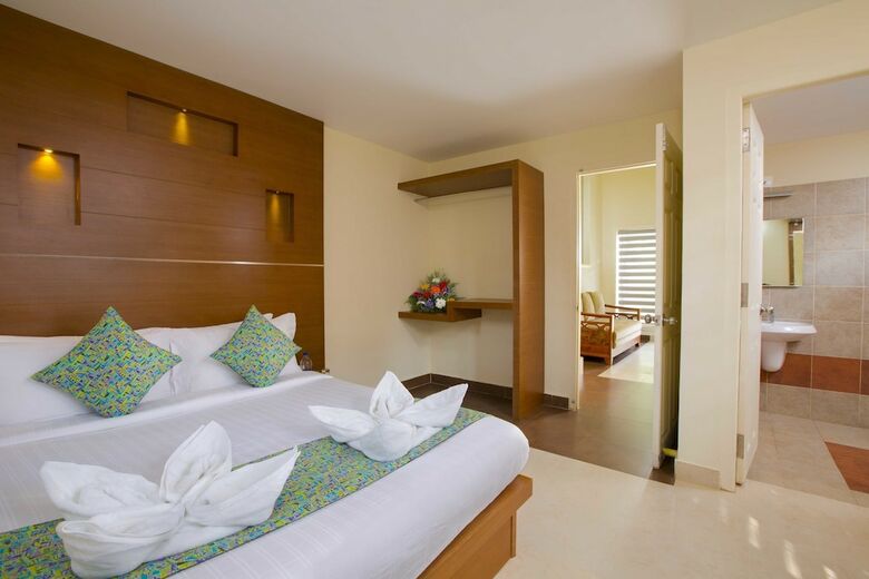 Hotel Adithya Nature Resort & Spa
