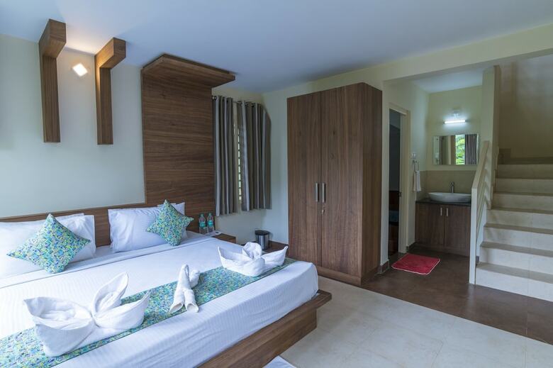 Hotel Adithya Nature Resort & Spa