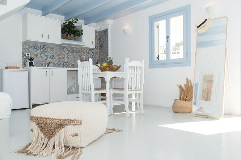 Rafaela Apartments