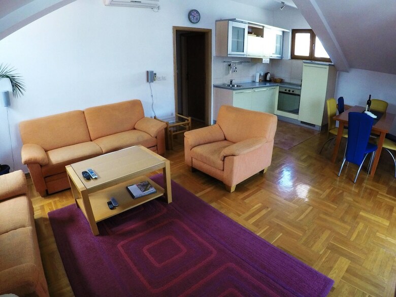 Apartments Aleksic Old Town