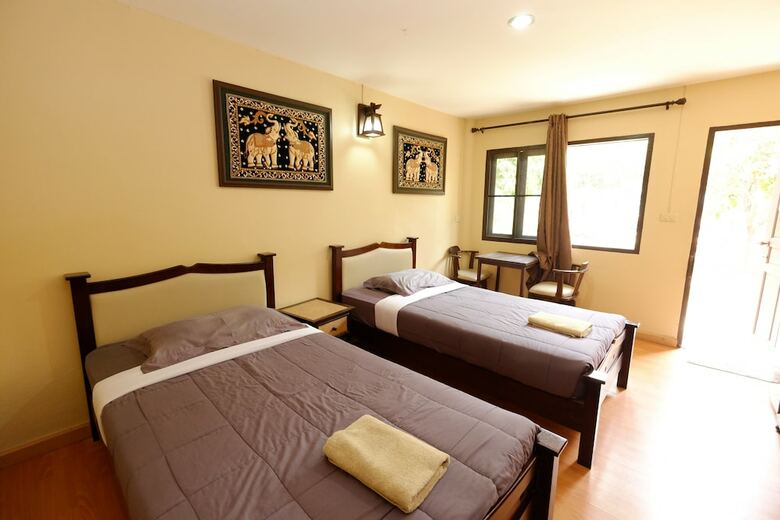 Hotel Piya Guesthouse