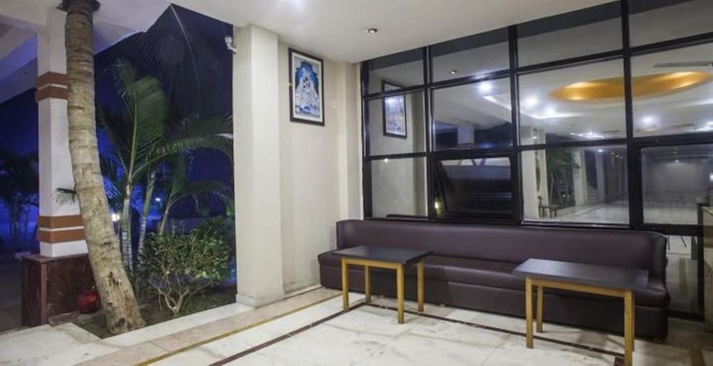 Hotel Kings Crown Resort - Mandarmani