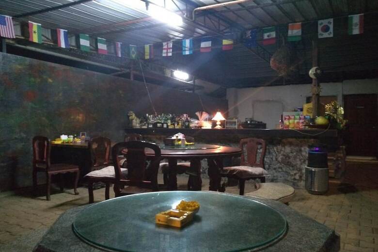Hostal Crossroads House - Hostel