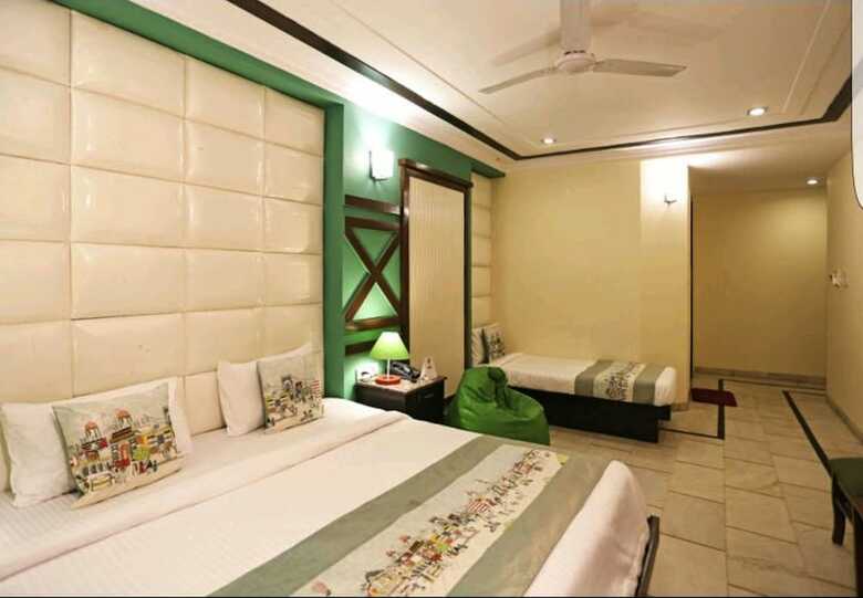 Hotel Unistar