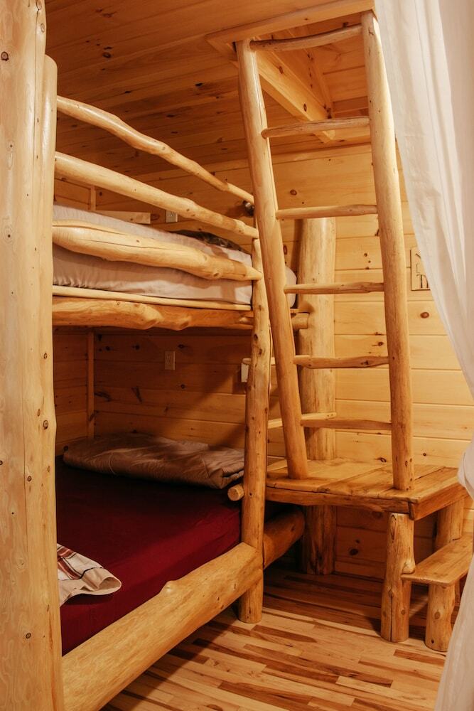 Wellnesste Lodge And Cabin Rentals