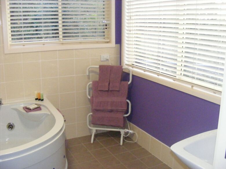 Tambaridge Bed And Breakfast
