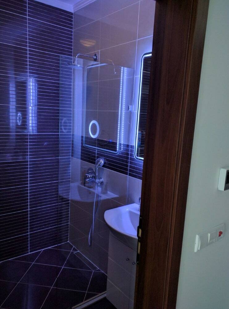 Super Central Luxury Apartments