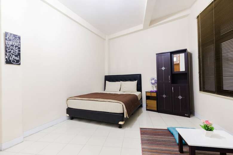 Hotel Pele Backpacker Guesthouse