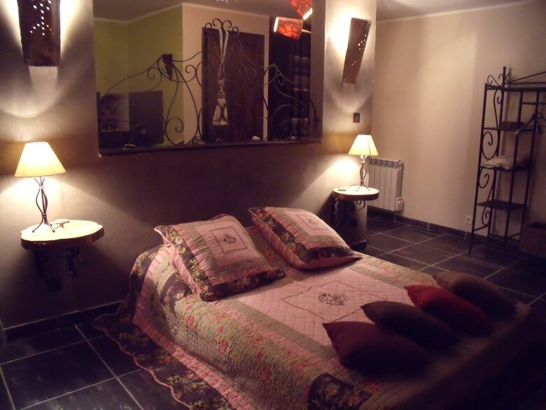 Hotel Secret D'une Nuit