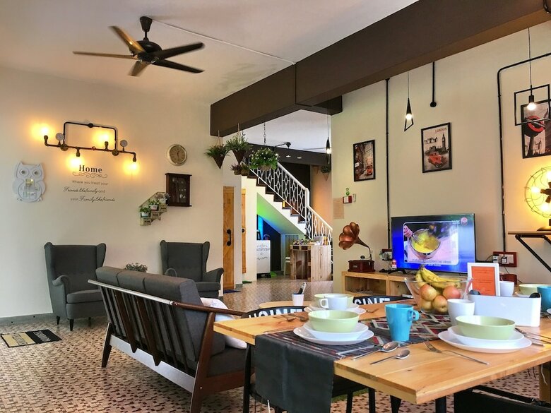 Ibook 3 - Beachside Bungalow