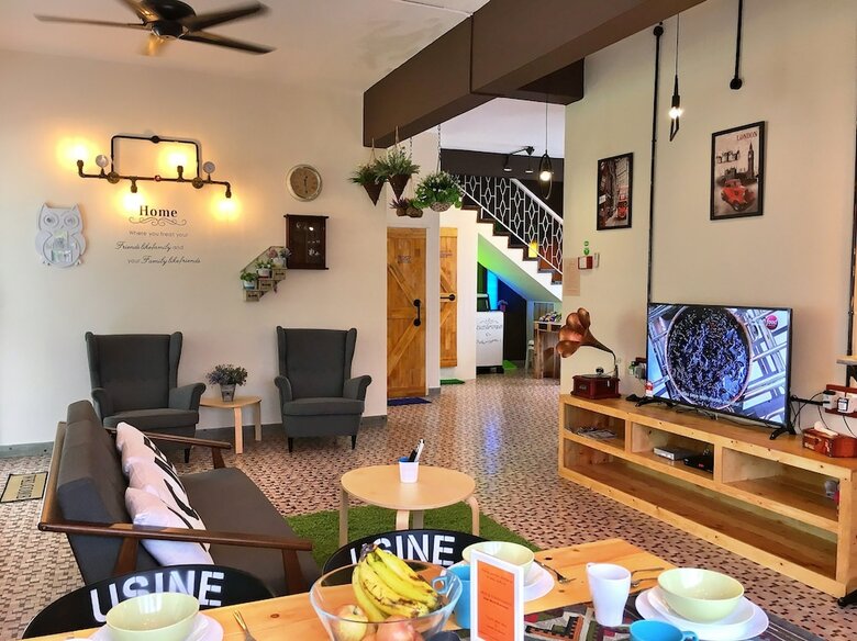 Ibook 3 - Beachside Bungalow