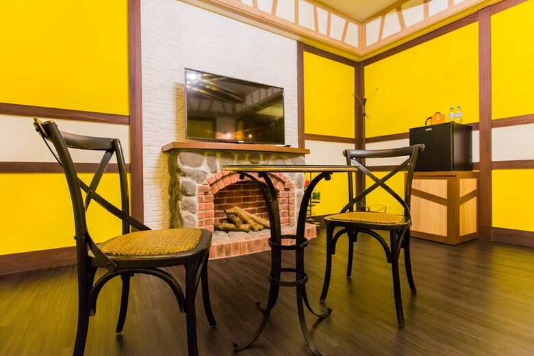 Hotel Fm Vanilla Bed And Breakfast