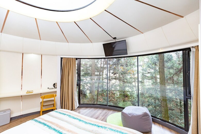 Posada Glass House