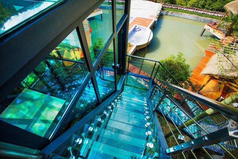 Posada Glass House