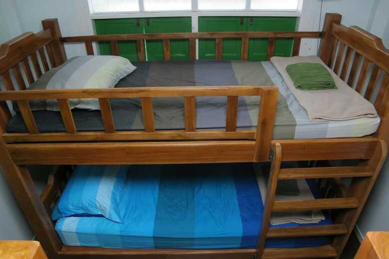 Hostal The Oasis Hostel - Adults Only