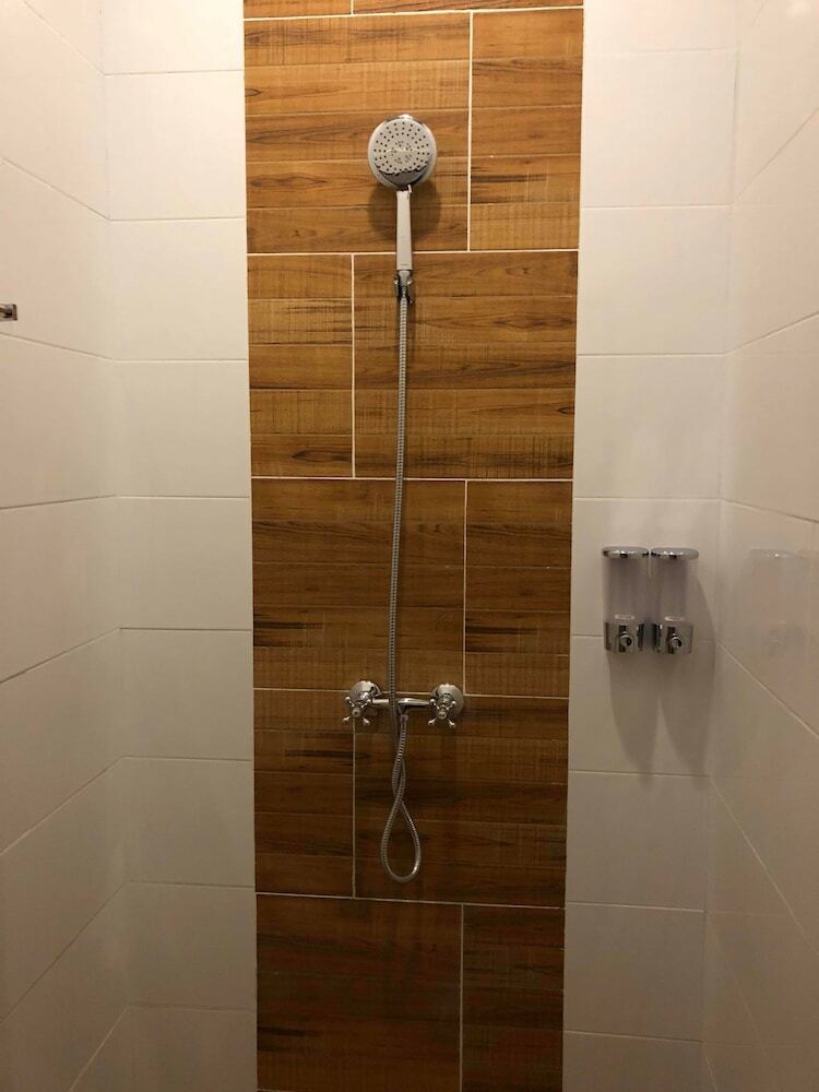Hostal H2b Hostel