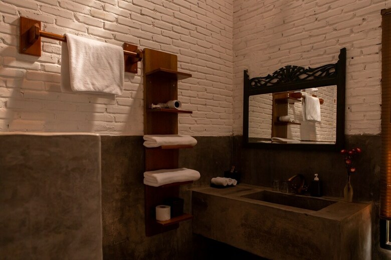 Hotel Banyan House