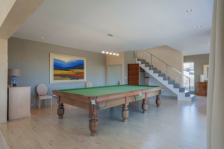 Hotel Greenways Beach House