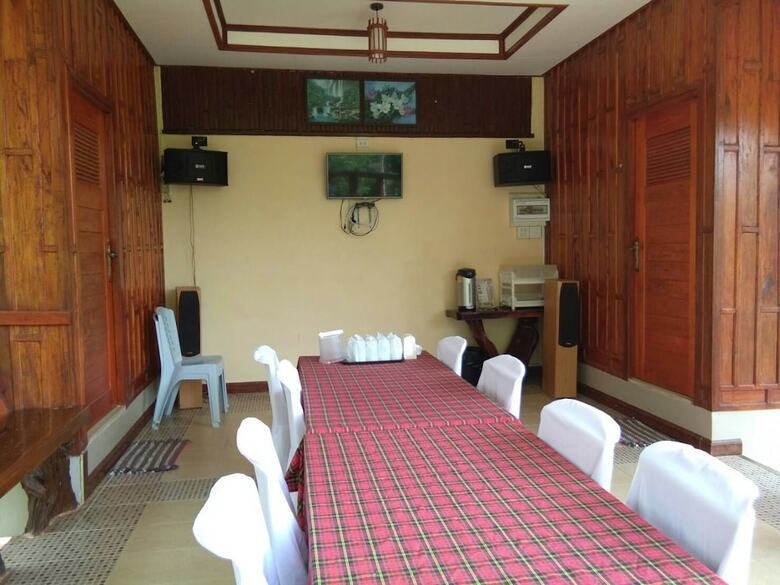 Hotel Longkang Chai Klong River