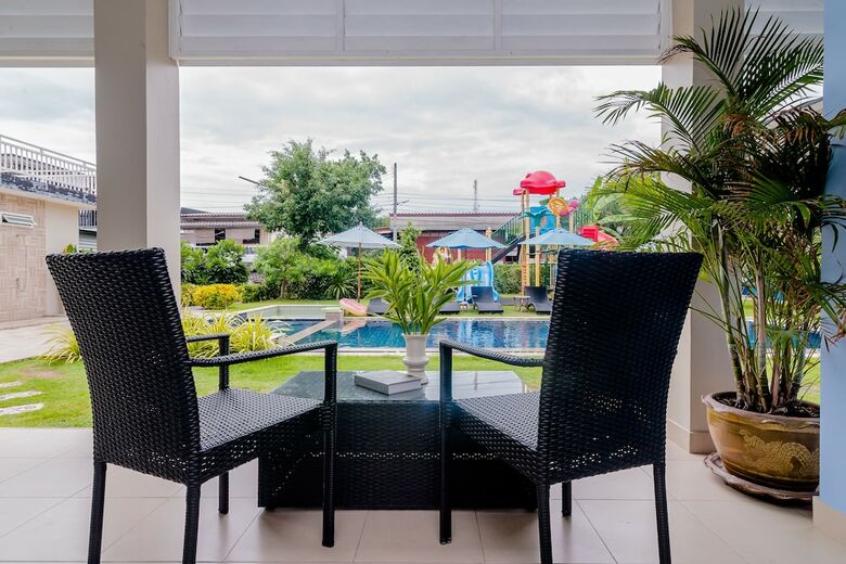 Apartamentos Surf & Sand Resort