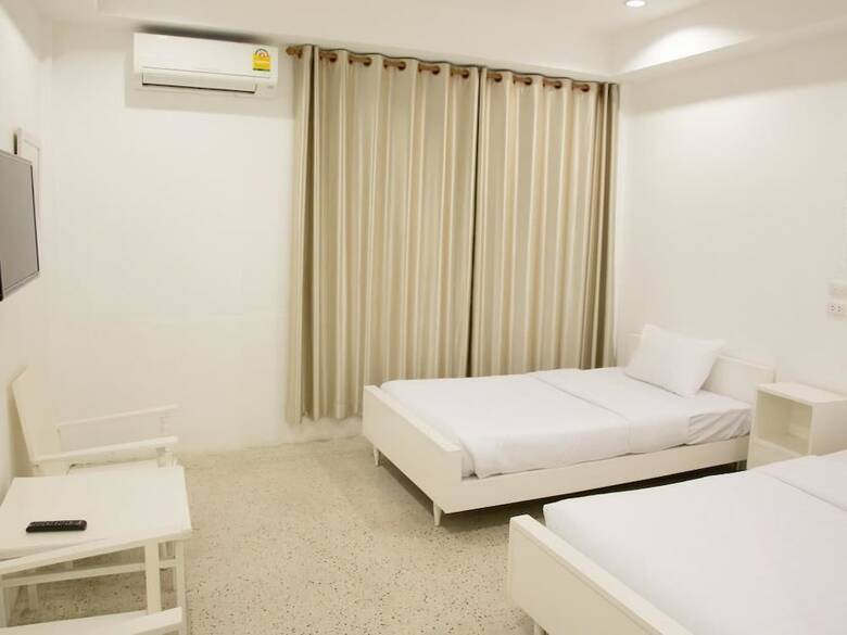 Hotel Chiangrai Clock Tower Hostel