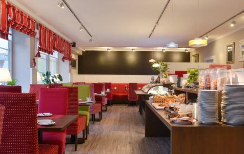 Hotel D�nenburg