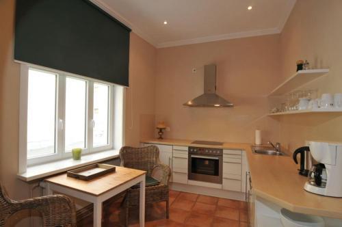 Hostal Caf� Orth