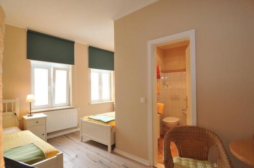 Hostal Caf� Orth