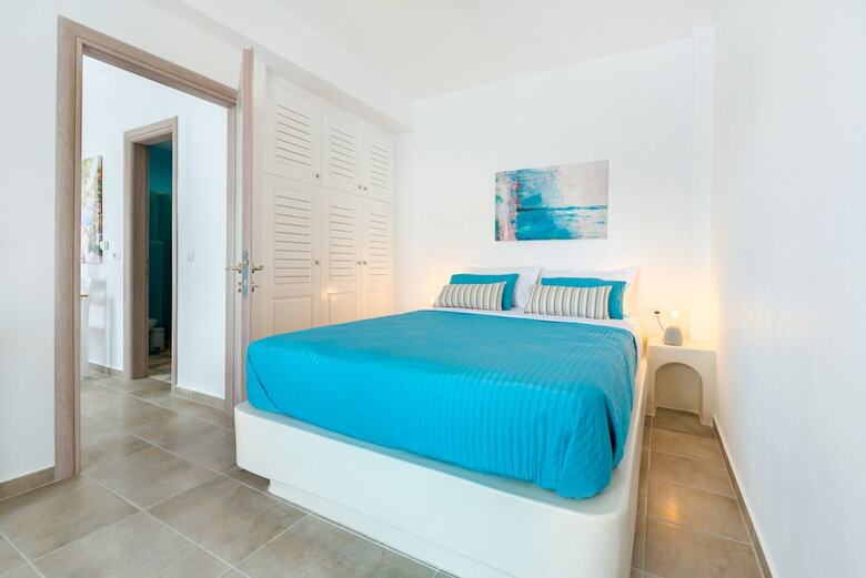 Apartamentos White Harmony Suites